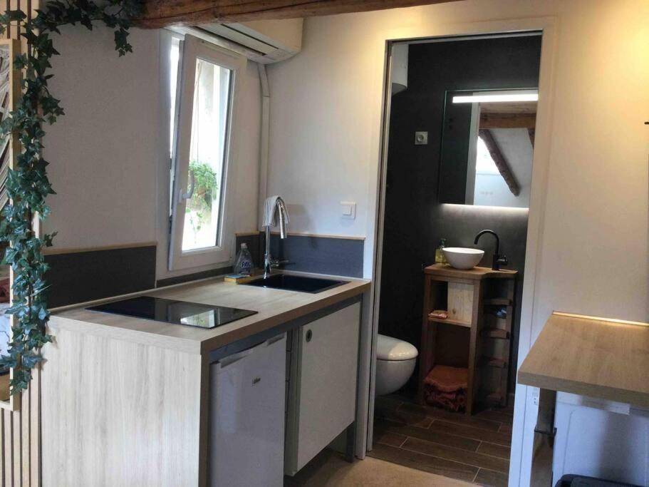 Studio De Charme Au Coeur De La Vieille Ville Nice Exteriör bild